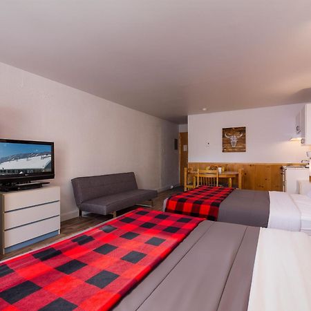Complexe Les Neiges Hotel โบเพร ภายนอก รูปภาพ